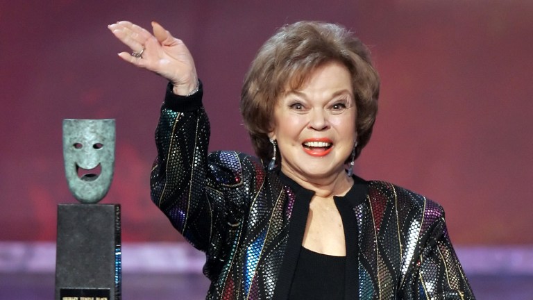 Hollywood-stjerna Shirley Temple er død