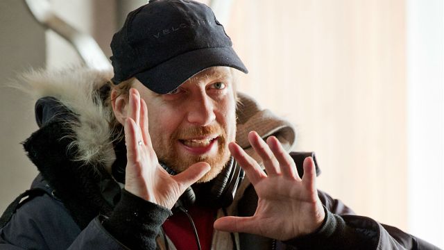 Regissør Morten Tyldum under innspillingen av «Hodejegerne» (2011). (Foto: Erik Aavatsmark / Friland)