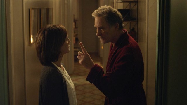 Chloé (Kristin Scott Thomas) og Jim (Kevin Kline) har ingen god start i Min leilighet i Paris (Foto: SF Norge AS).