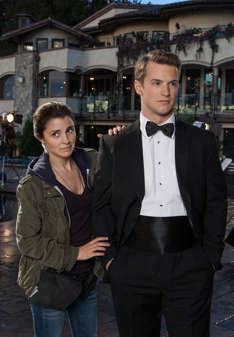 UnREAL S01 E01-E03