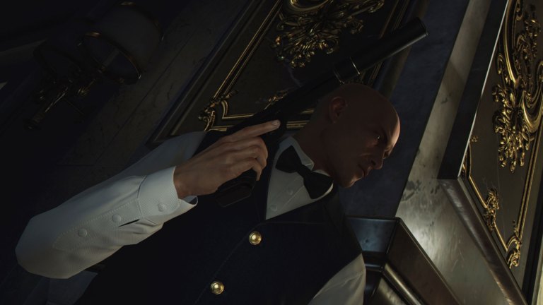 Hitman E01