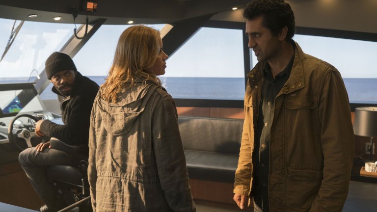 Fear the Walking Dead S02 E01 – E02