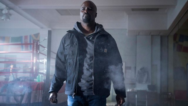 Mike Colter spiller Luke Cage i serien Luke Cage. (Foto: Netflix)