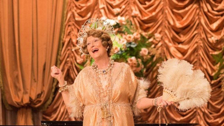 Meryl Streep synger grufullt!
