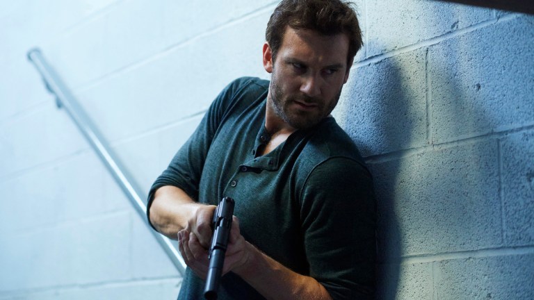 Taken S01 E01 – E06