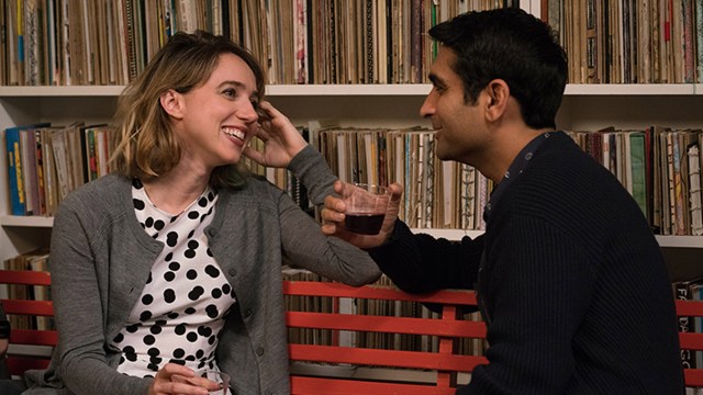 Zoe Kazan som Emily og Kumail Najiani som Kumail i 