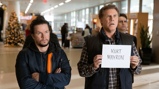 Ulikhetene i oppdragelsespedagogikk forsterkes når pappaene Dusty (Mark Wahlberg) og Brad (Will Ferrell) får besøk av sine fedre til jul. (Foto: United International Pictures)