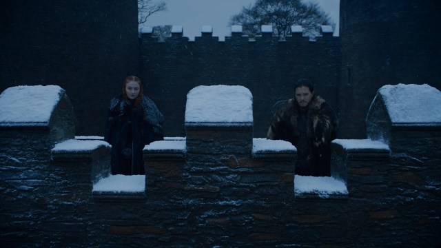 Vinteren kom omsider til Winterfell i finalen av sesong seks av Game of Thrones. (Foto: HBO Nordic).