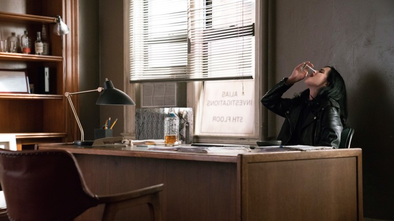 Endelig får vi Jessica Jones sin «origin story»