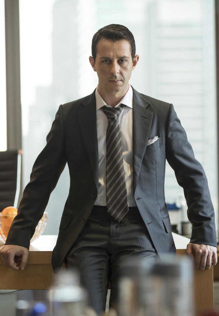 Succession S01 E01 – E04