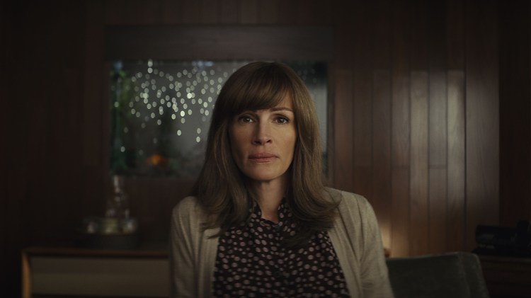 Homecoming S01 E01 – E04