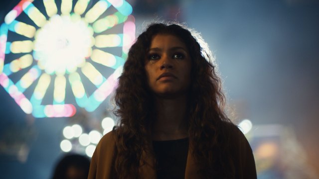 Zendaya er strålende i rollen som den rusavhengige tenåringen Rue i Euphoria. (Foto: HBO Nordic).