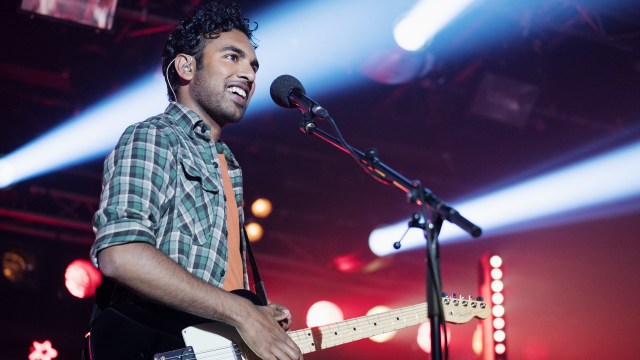 Jack (Himesh Patel) får drømmen oppfylt i «Yesterday» - eller får han? (Foto: United International Pictures)