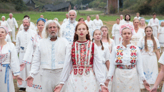 https://p3.no/filmpolitiet/wp-content/uploads/2019/07/Midsommar1.gif