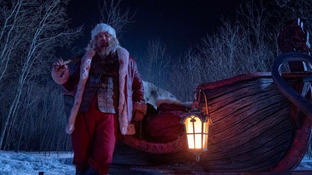 EKTE JULENISSE: David Harbour spiller en vennlig, men brutal Santa Claus i «Violent Night». Foto: United International Pictures