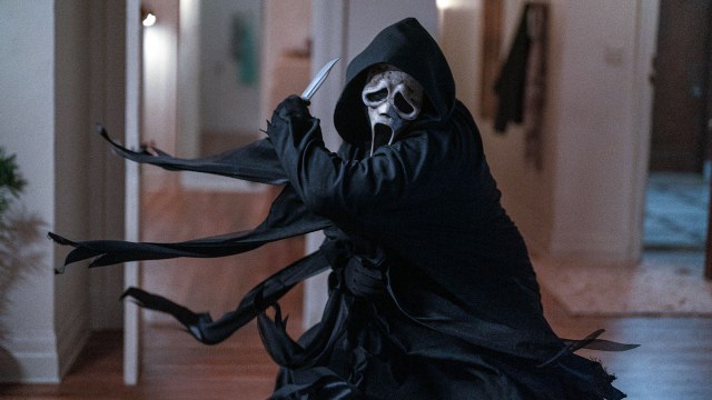 GHOSTFACE: Nok en ny morder med «Skrik»-maske går amok i «Scream VI». Foto: SF Studios