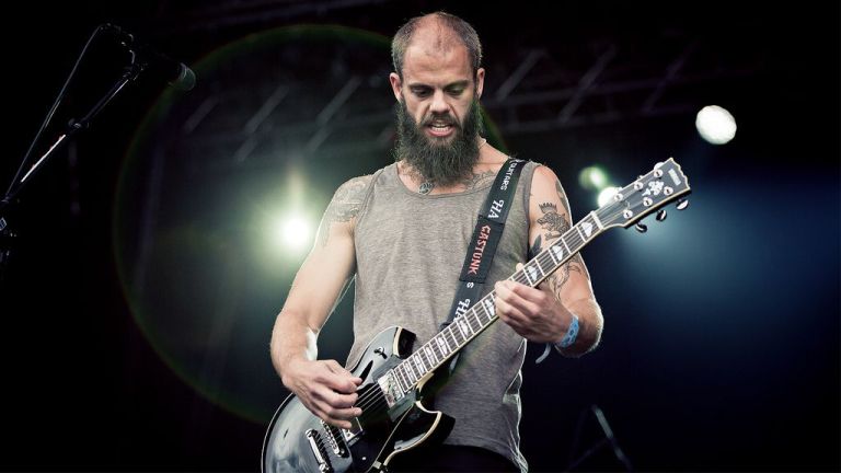Baroness i stygg bussulykke