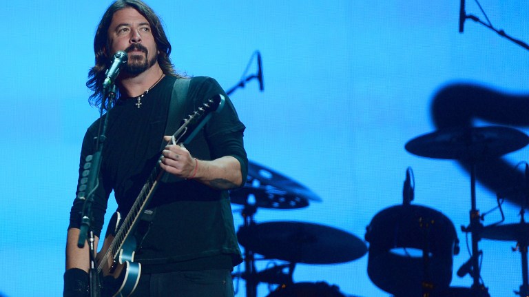 Hør ny låt fra Dave Grohl