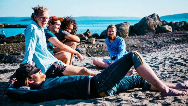 Musikk: Videopremiere: Disaster in the Universe