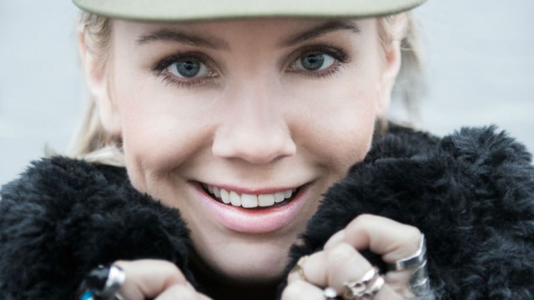 Videopremiere: Ina Wroldsen