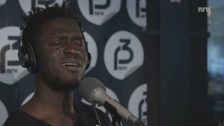 Christine live: Kwabs