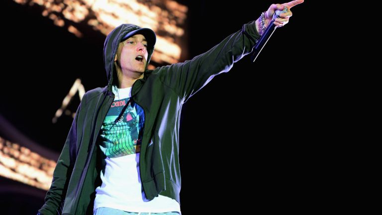 Musikk: Eminem selger mursteiner
