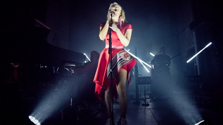 Kjølig gjenhør med Astrid S