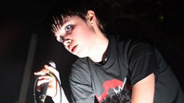 Crystal Castles: Crystal Castles (4)