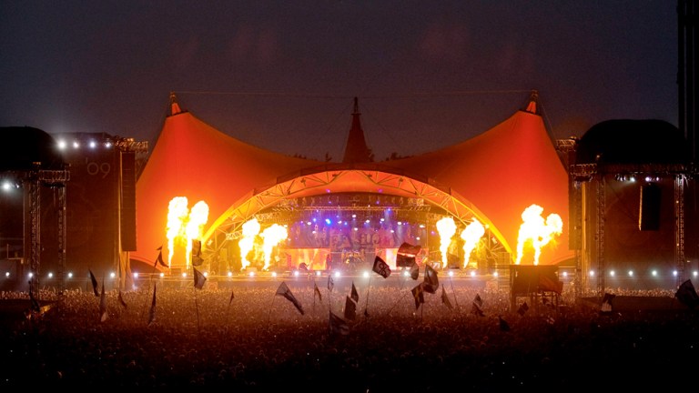 Roskilde frir til massene