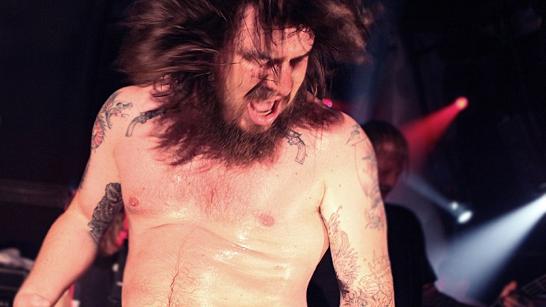 Kvelertak hjemme i stua?