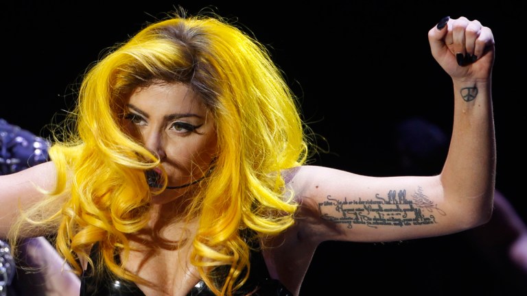 Gaga årets artist