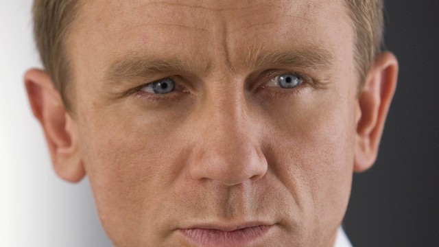 Endelig mer Bond