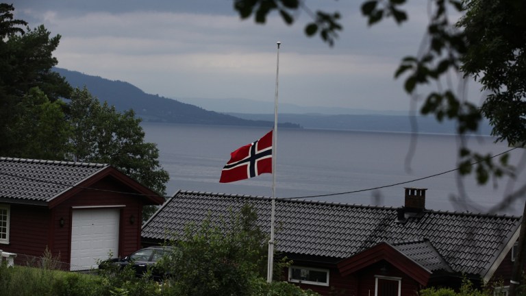 ”Du skal kjempe, men aldri med vold”