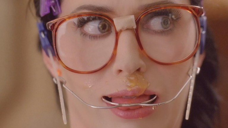 Katy Perry står likt med Jacko