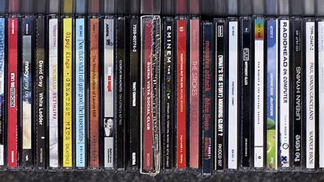 Én tredel av oss har kasta cd-samlinga