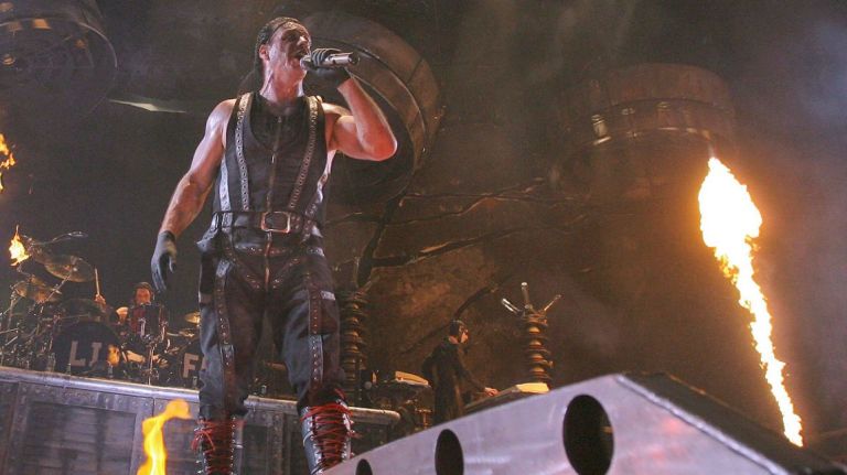 Musikk: Metal får skylda