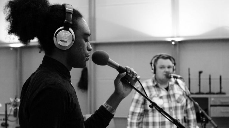 Musikk: Her omfavner Truls Heggero R&B-sjangeren for fullt