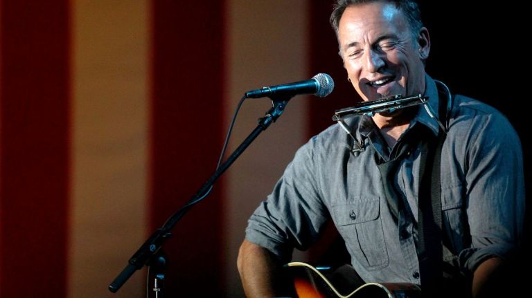 Musikk: Spiller for ofrene etter orkanen Sandy