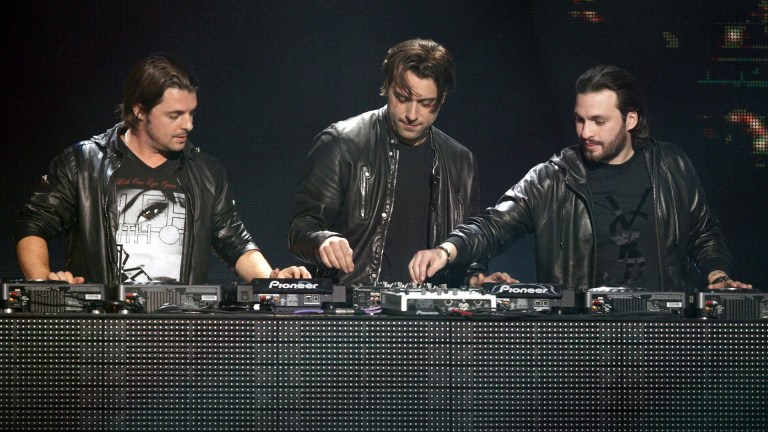 Musikk: DJ på boks