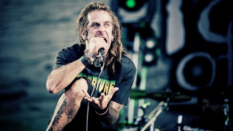 Musikk: Metal-vokalist siktet for drap