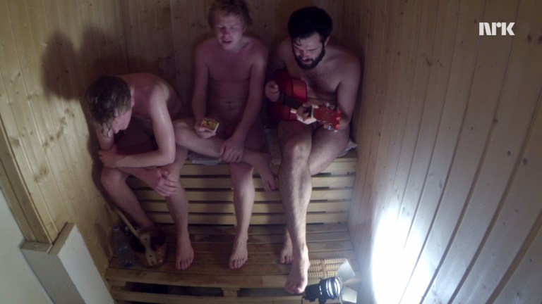 Kakkmaddafakka nakne i badstua