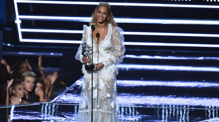Beyoncé gjorde rent bord