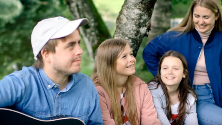 Song frå benken til Ronny