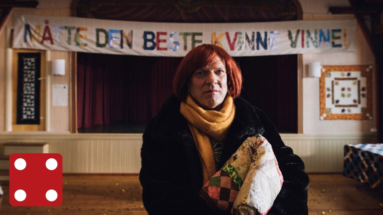 Praktfullt skuespill i litt for tynn historie