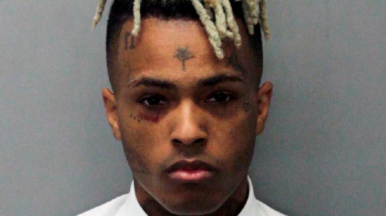 XXXTentacion drept – hylles av Kanye West