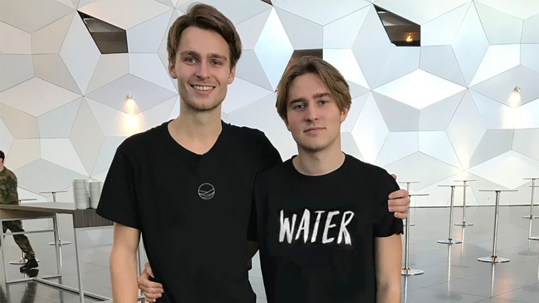 Vil gi hele verden vann