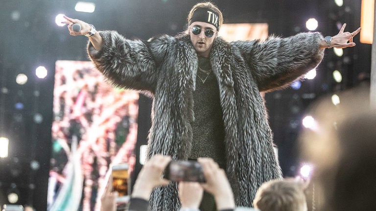 Russelåtkongen Tix ønsker seg kjæreste til jul