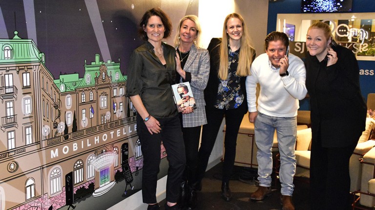 Nå kan du snart sjekke inn telefonen på et «mobilhotell» når du trenger en pause