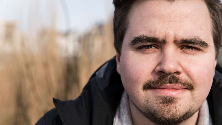 Sigurd angrar på det han har gjort. Om eitt døgn skal han i fengsel