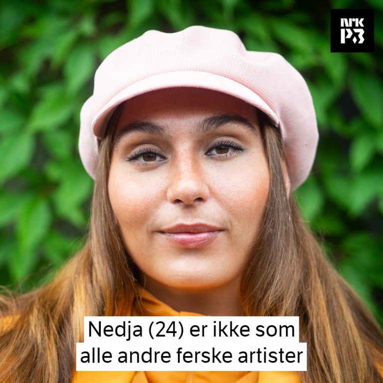 Link i bio: Nedja (24) endte opp med å spille spontan konsert i Japan
